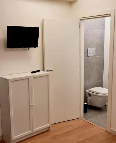 Bed & Breakfast Dreams 4*