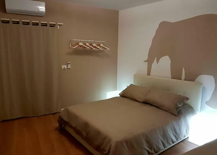 Bed & Breakfast Dreams 4*